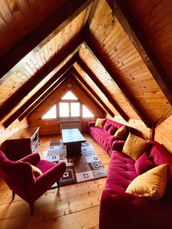 Sky High Kolasin Luaran gambar